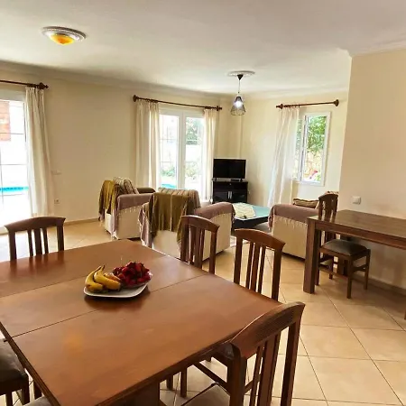 Leton Kleo - Center Villa Kalkan