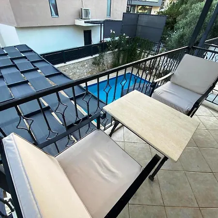 Vilă Leton Kleo - Center