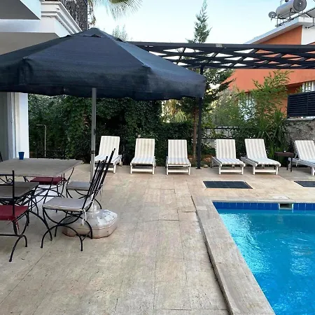 Vilă Leton Kleo - Center *