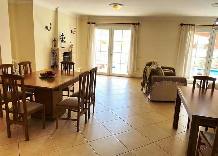 Leton Kleo - Center * كالكان