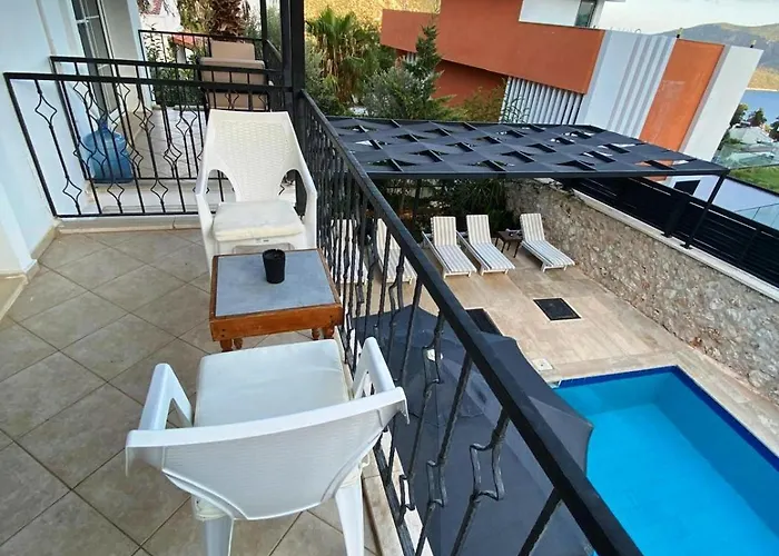 Leton Kleo - Center فيلة *